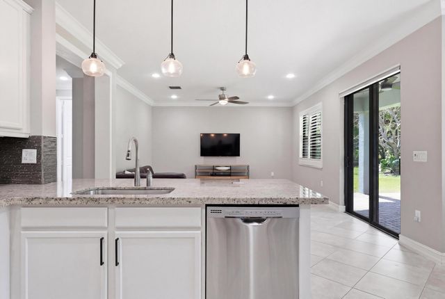 8230 Bergen Peak Terrace, Boynton Beach, FL 33473