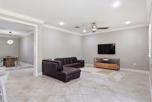 8230 Bergen Peak Terrace, Boynton Beach, FL 33473