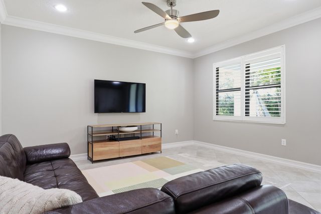 8230 Bergen Peak Terrace, Boynton Beach, FL 33473