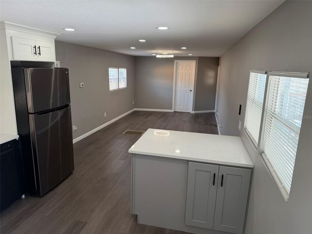 9860 5TH AVENUE, Orlando, FL 32824