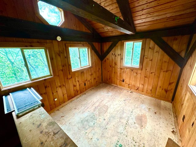 27 Granite Street, Peterborough, NH 03458