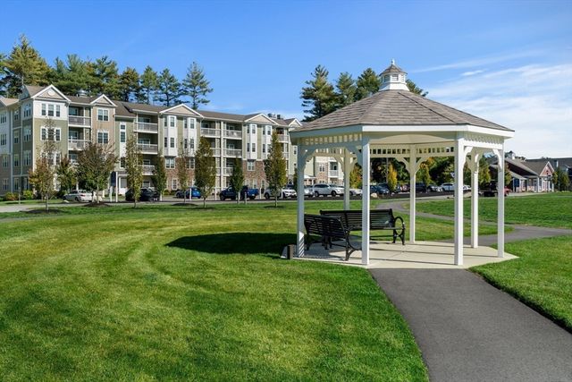 320 Martins Landing 311, North Reading, MA 01864