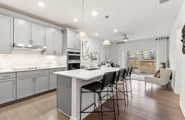 320 Martins Landing 311, North Reading, MA 01864
