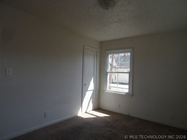 523 S 57TH West Avenue, Tulsa, OK 74127