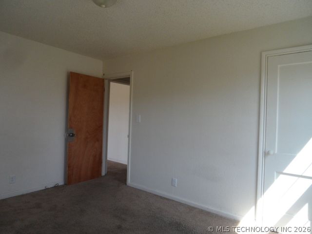 523 S 57TH West Avenue, Tulsa, OK 74127