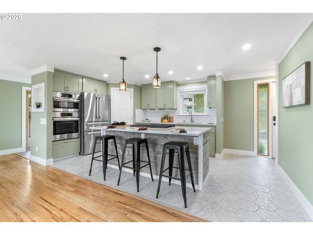 270 Ne Wisteria Way, Stevenson, WA 98648