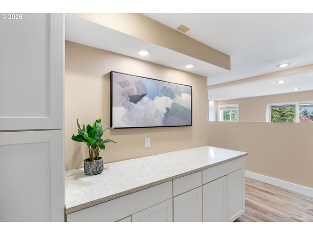 270 Ne Wisteria Way, Stevenson, WA 98648
