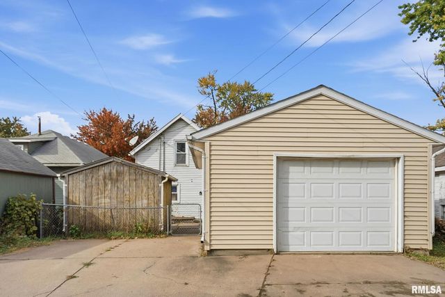 2537 BOIES Avenue, Davenport, IA 52802