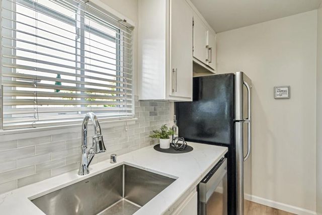 1359 Shawn Drive 4, San Jose, CA 95118