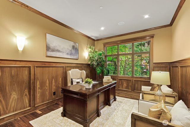 2112 104th Place SE, Bellevue, WA 98004