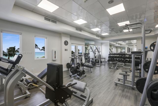 4775 Collins Avenue 2207, Miami Beach, FL 33140