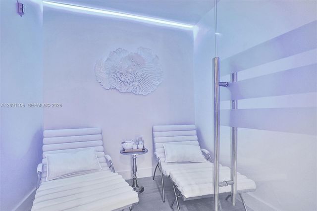 4775 Collins Avenue 2207, Miami Beach, FL 33140