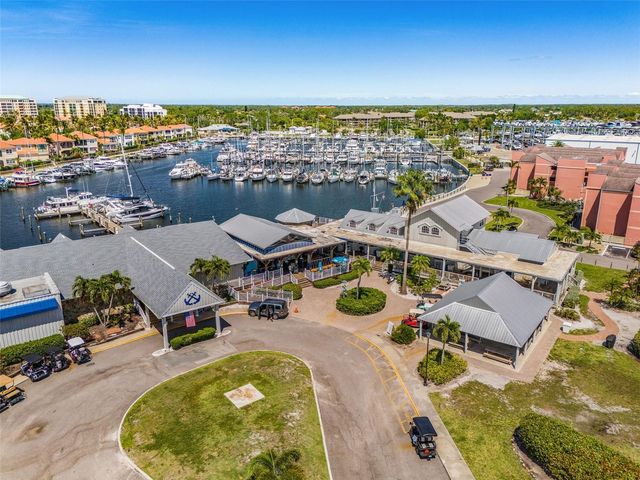 3312 SUNSET KEY CIR CIRCLE B, Punta Gorda, FL 33955