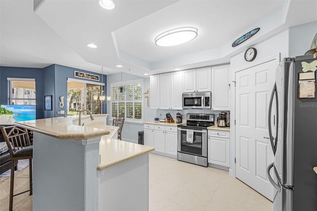 3312 SUNSET KEY CIR CIRCLE B, Punta Gorda, FL 33955