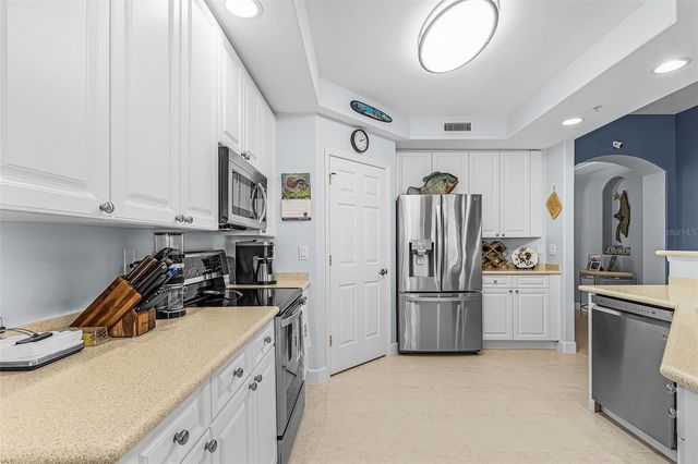 3312 SUNSET KEY CIR CIRCLE B, Punta Gorda, FL 33955