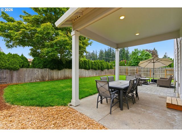 21180 PEYTON Cir, Aurora, OR 97002