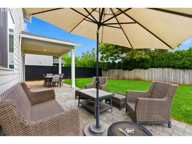 21180 PEYTON Cir, Aurora, OR 97002
