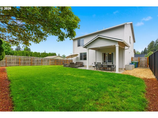 21180 PEYTON Cir, Aurora, OR 97002
