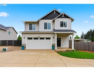 21180 PEYTON Cir, Aurora, OR 97002