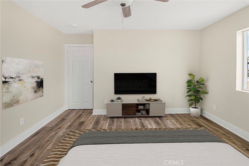 Image 18 of property listing at 15096 Walnut Street, Hesperia, CA 92345