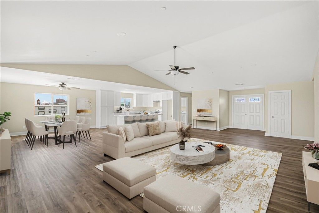 Image 2 of property listing at 15096 Walnut Street, Hesperia, CA 92345