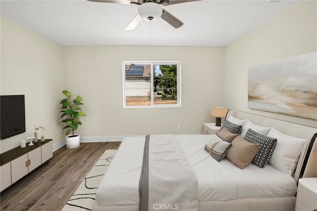 Image 20 of property listing at 15096 Walnut Street, Hesperia, CA 92345