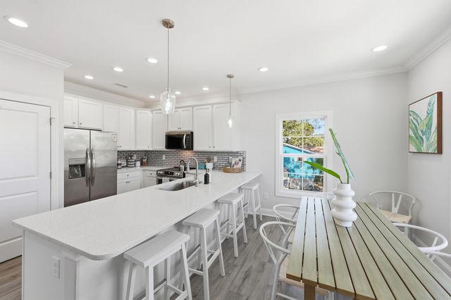 517 23rd Ave. N, North Myrtle Beach, SC 29582