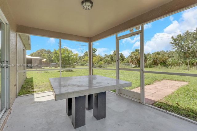 1807 NE 28th Street 0, Cape Coral, FL 33909