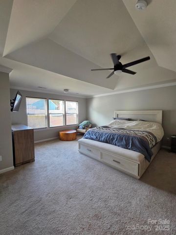 5041 Mooreland Oaks Way, Mount Holly, NC 28120