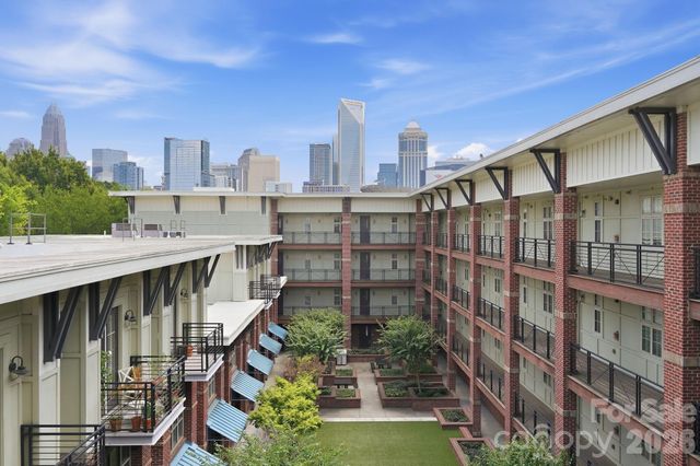 1101 W 1st Street 418, Charlotte, NC 28202
