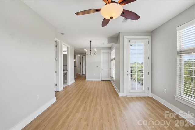 1101 W 1st Street 418, Charlotte, NC 28202