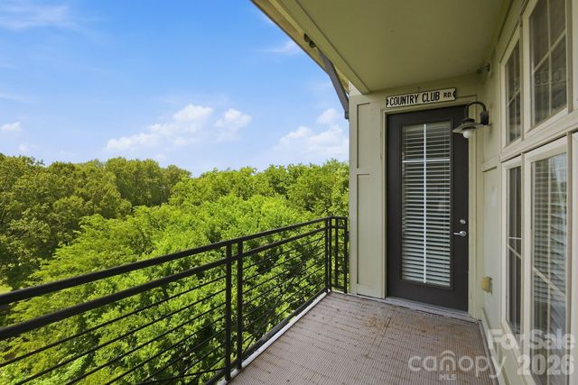 1101 W 1st Street 418, Charlotte, NC 28202
