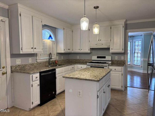 207 Leeward Court, Cary, NC 27511