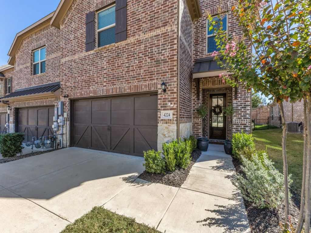 4224 Mingo Drive, Carrollton, TX 75010 — photo 3
