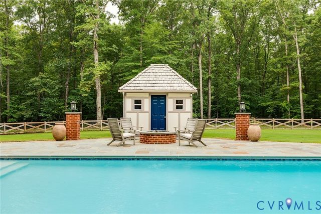485 Ada Ash Ln, Manakin Sabot, VA 23103
