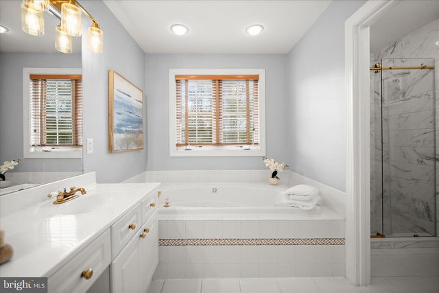 37009 PHILOMONT RD, Purcellville, VA 20132