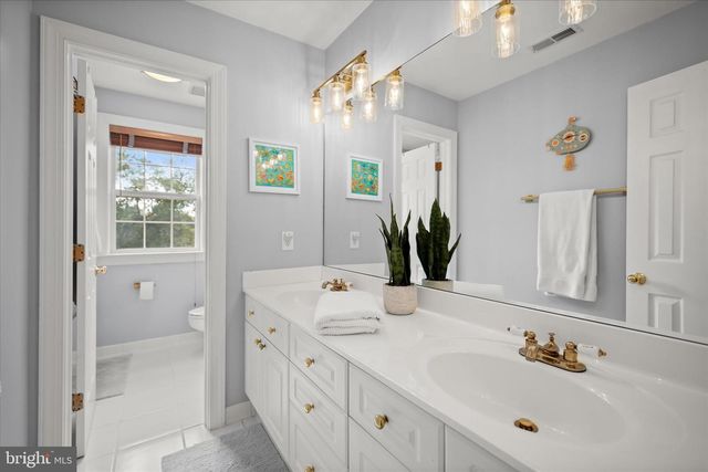 37009 PHILOMONT RD, Purcellville, VA 20132