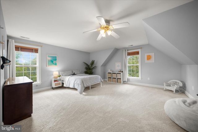 37009 PHILOMONT RD, Purcellville, VA 20132