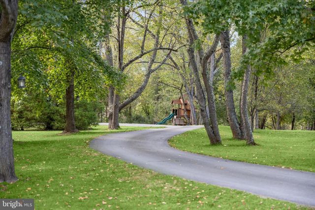 37009 PHILOMONT RD, Purcellville, VA 20132