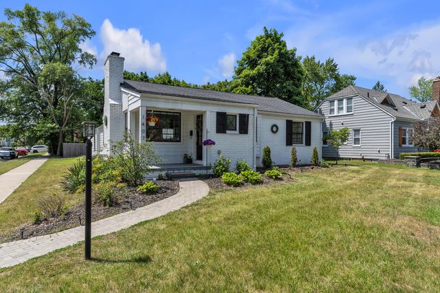 1407 Pinecrest Drive, Ferndale City, MI 48220