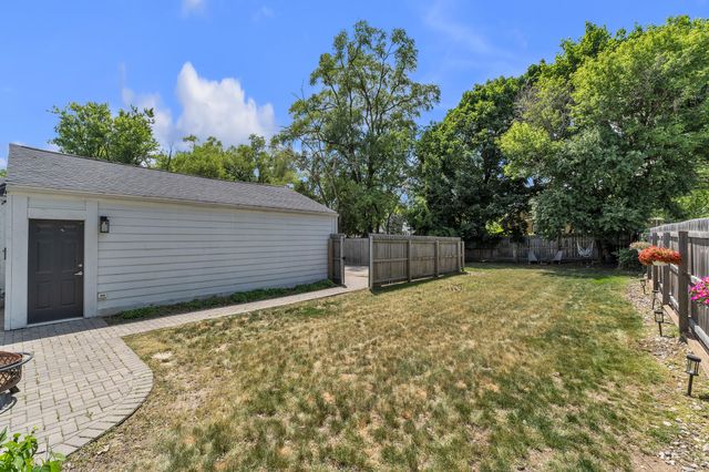 1407 Pinecrest Drive, Ferndale City, MI 48220