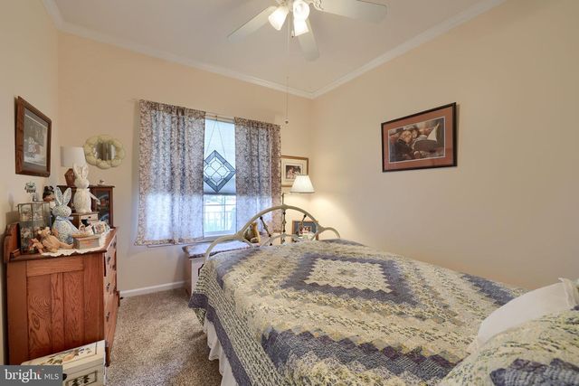 1843 DEERFIELD DR, Dover, PA 17315