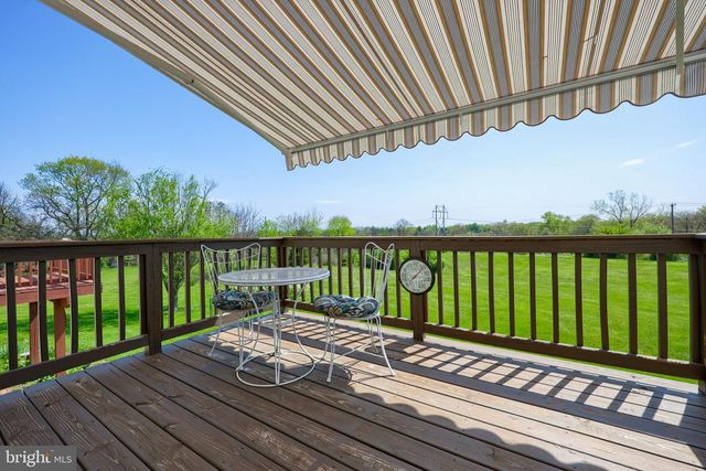 1843 DEERFIELD DR, Dover, PA 17315