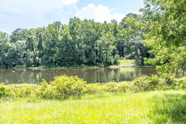 6215 Seaton Drive, Columbus, GA 31909