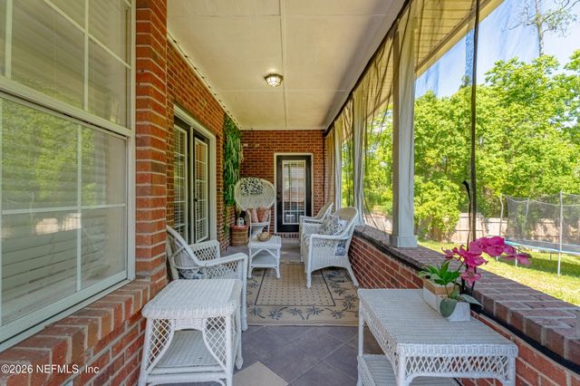 6057 WINDING BRIDGE Drive, Jacksonville, FL 32277