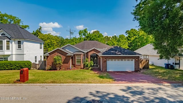 6057 WINDING BRIDGE Drive, Jacksonville, FL 32277