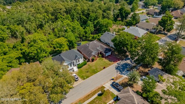 6057 WINDING BRIDGE Drive, Jacksonville, FL 32277