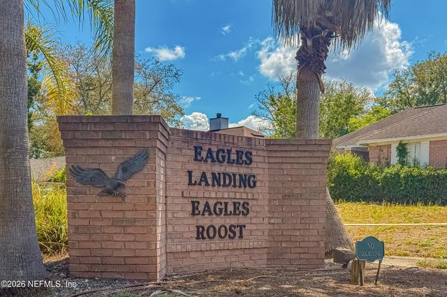 6057 WINDING BRIDGE Drive, Jacksonville, FL 32277