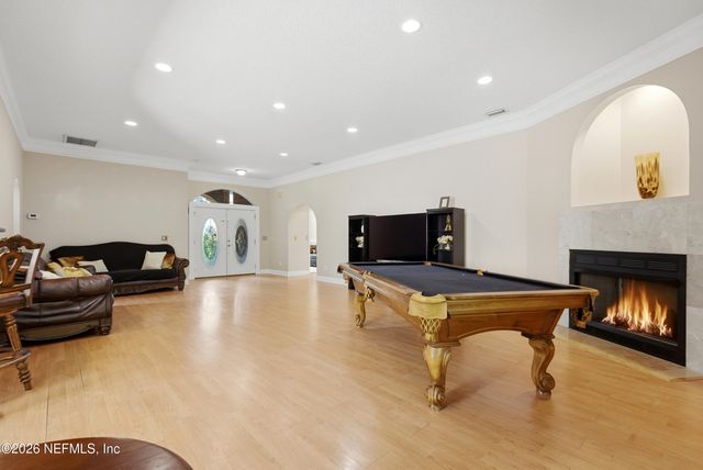 6057 WINDING BRIDGE Drive, Jacksonville, FL 32277