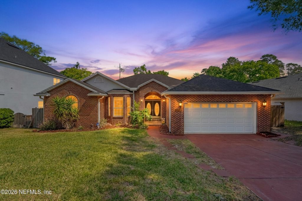 6057 WINDING BRIDGE Drive, Jacksonville, FL 32277